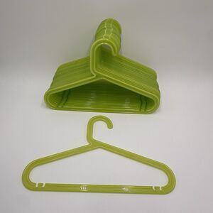 IKEA BAGIS Childrens Clothing Hangers Anna Efverlund Neon Green Lot  23 Vintage
